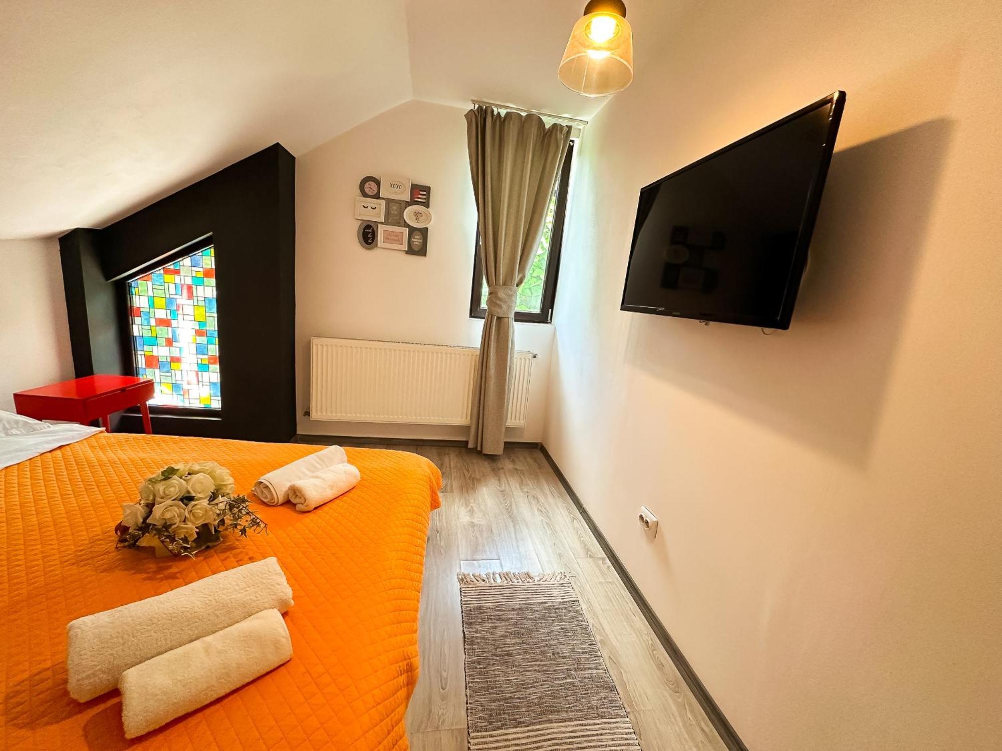Millenium Apartment Central Крайова Екстериор снимка