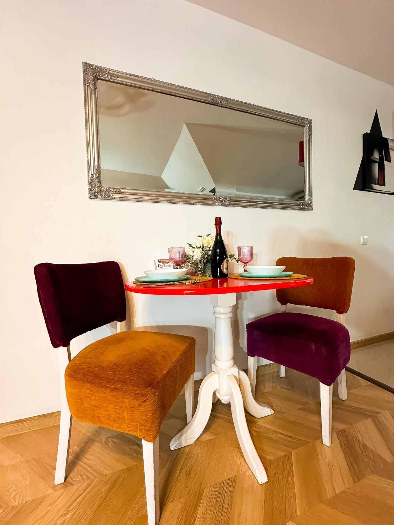 Millenium Apartment Central Крайова Екстериор снимка