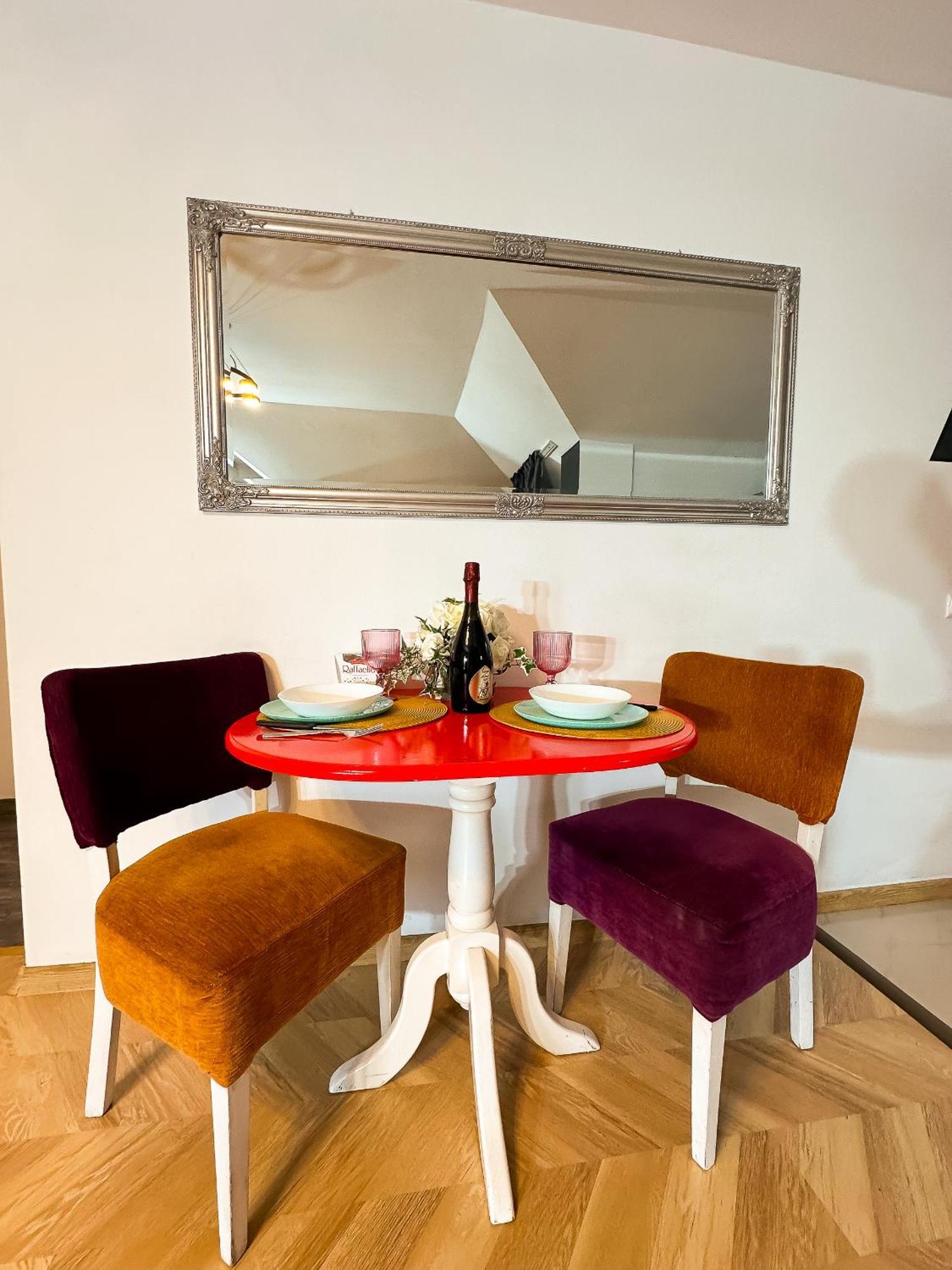 Millenium Apartment Central Крайова Екстериор снимка
